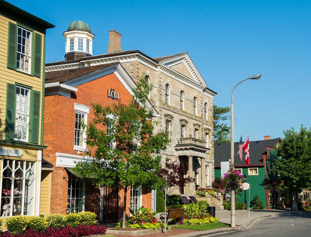 Moffat Inn Niagara-on-the-Lake Exterior photo